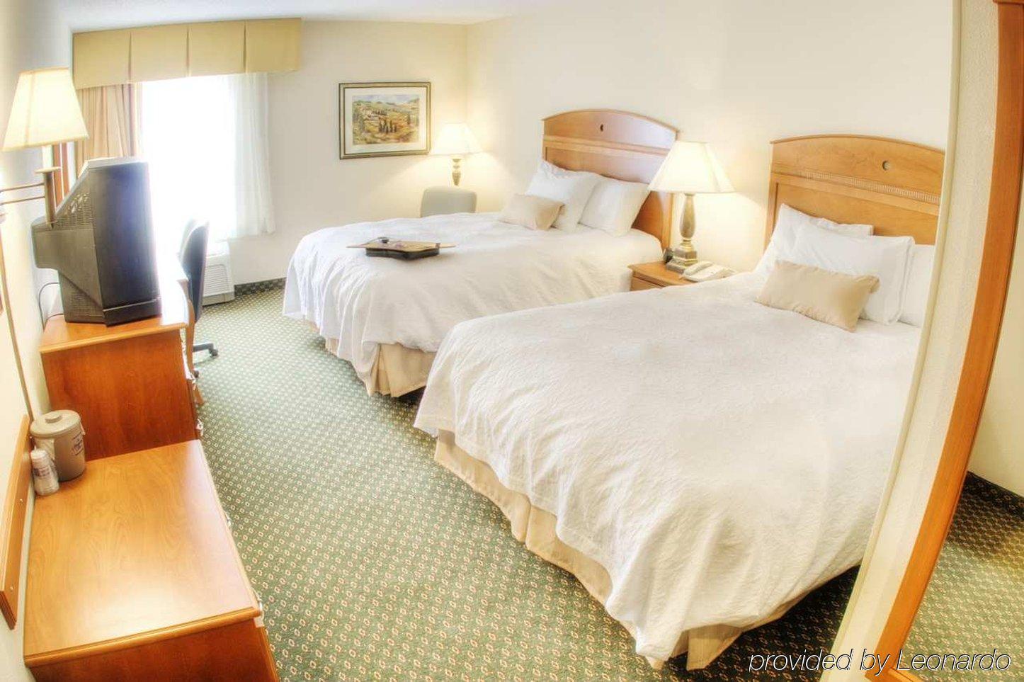 Surestay By Best Western Forsyth Decatur Habitación foto
